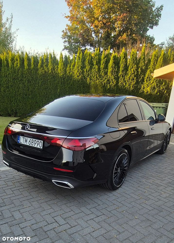 Mercedes-Benz Klasa E 300 9G-TRONIC AMG Line - 7