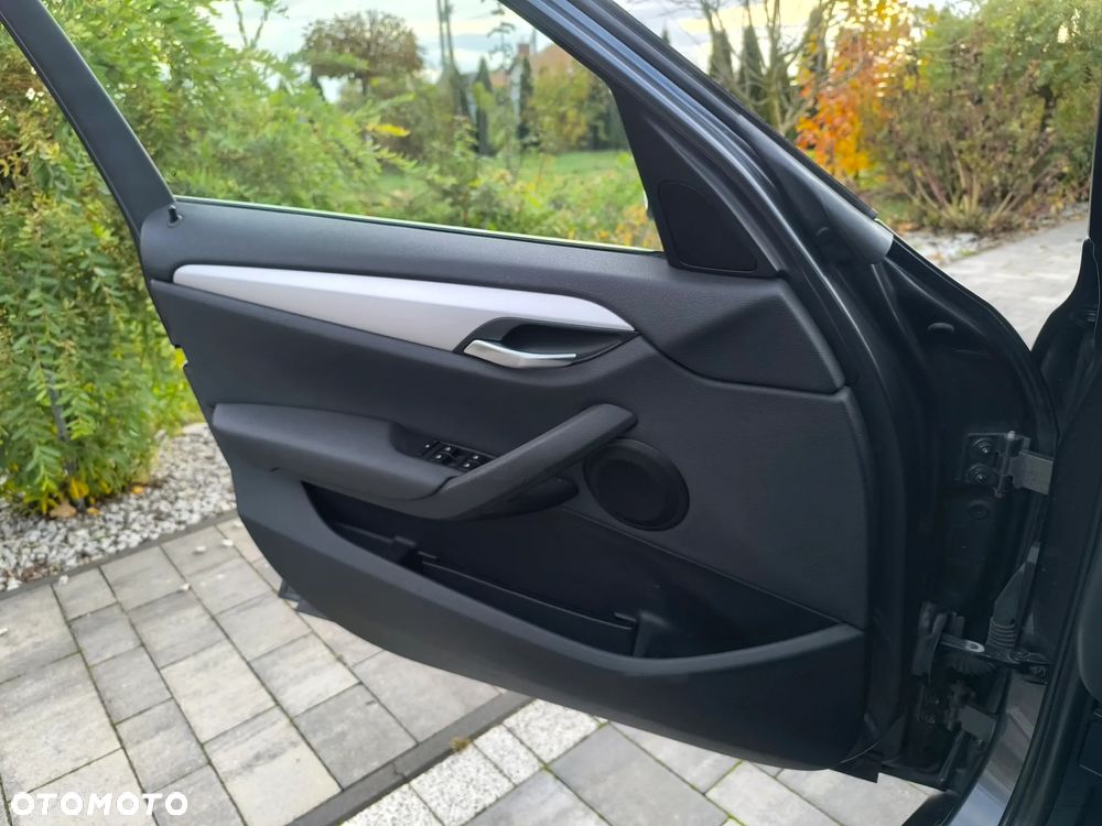 BMW X1 xDrive28i xLine - 13