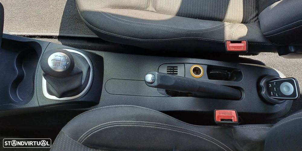 Renault Clio 1.2 16V Dynamique S - 11