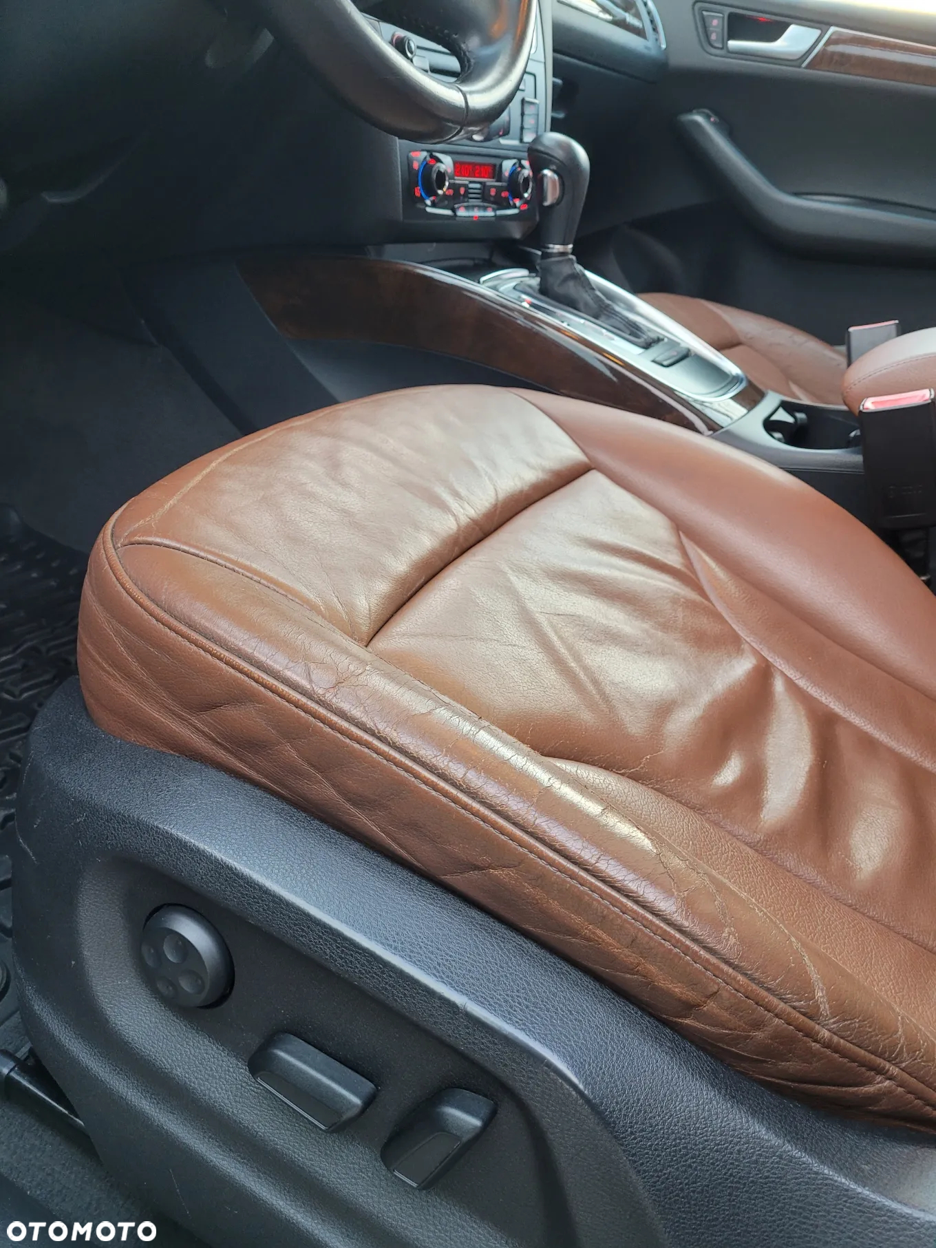 Audi Q5 3.2 FSI Quattro S tronic - 17