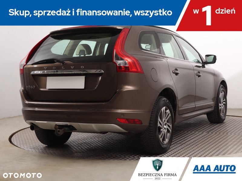 Volvo XC 60 - 7