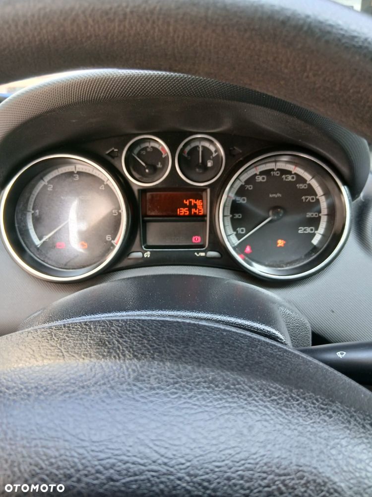 Peugeot 308 1.6 HDi Active - 11