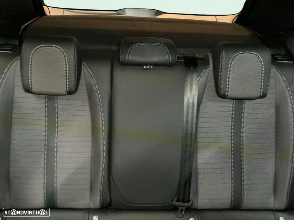 Peugeot e-2008 54 kWh Allure - 18