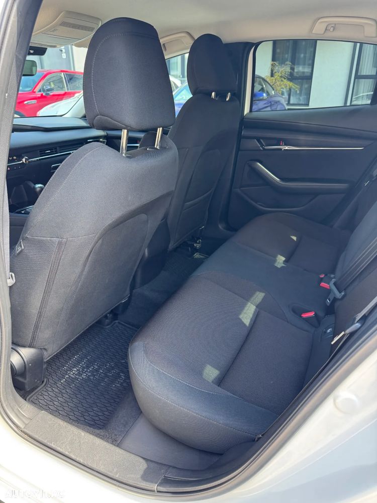 Mazda 3 e-Skyactiv X186 MHEV GT+ - 25