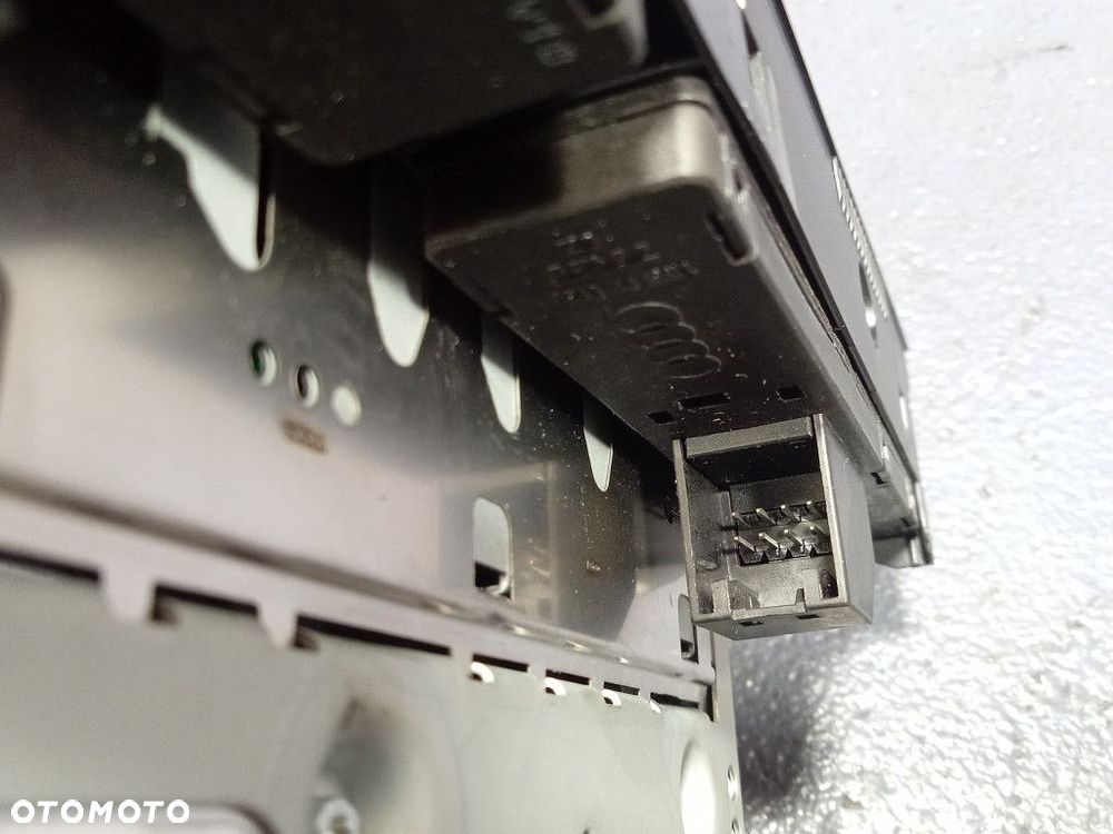 AUDI S4 A4 B8 MULTIMEDIA NAWIGACJA NAVI MMI 8R1035746G - 6