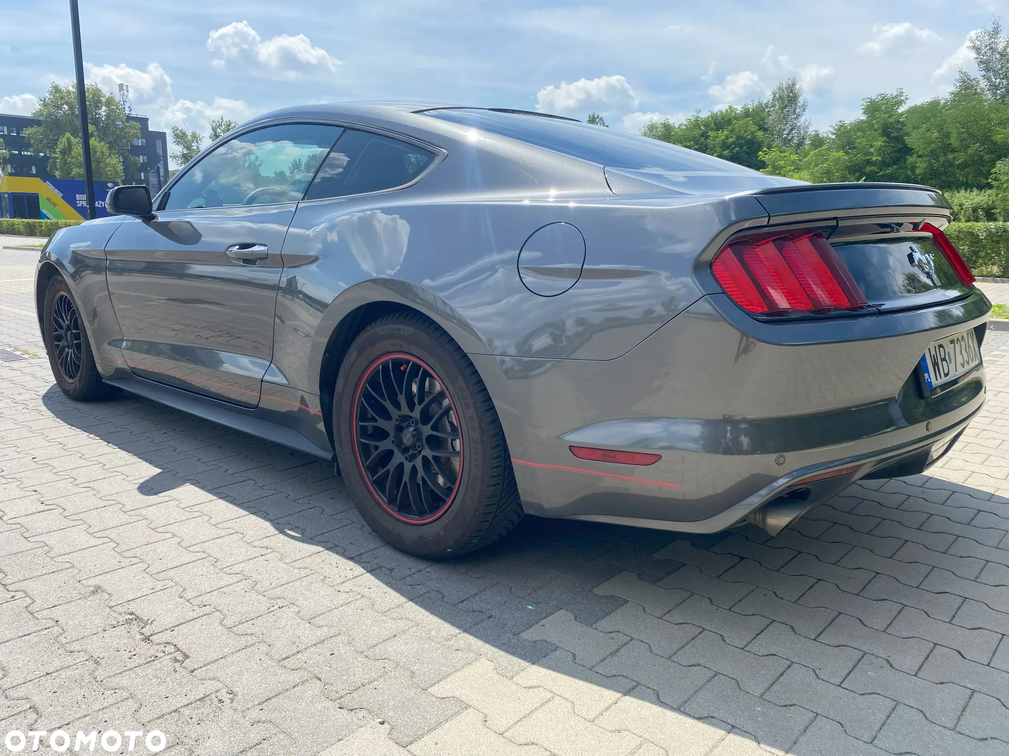 Ford Mustang - 14