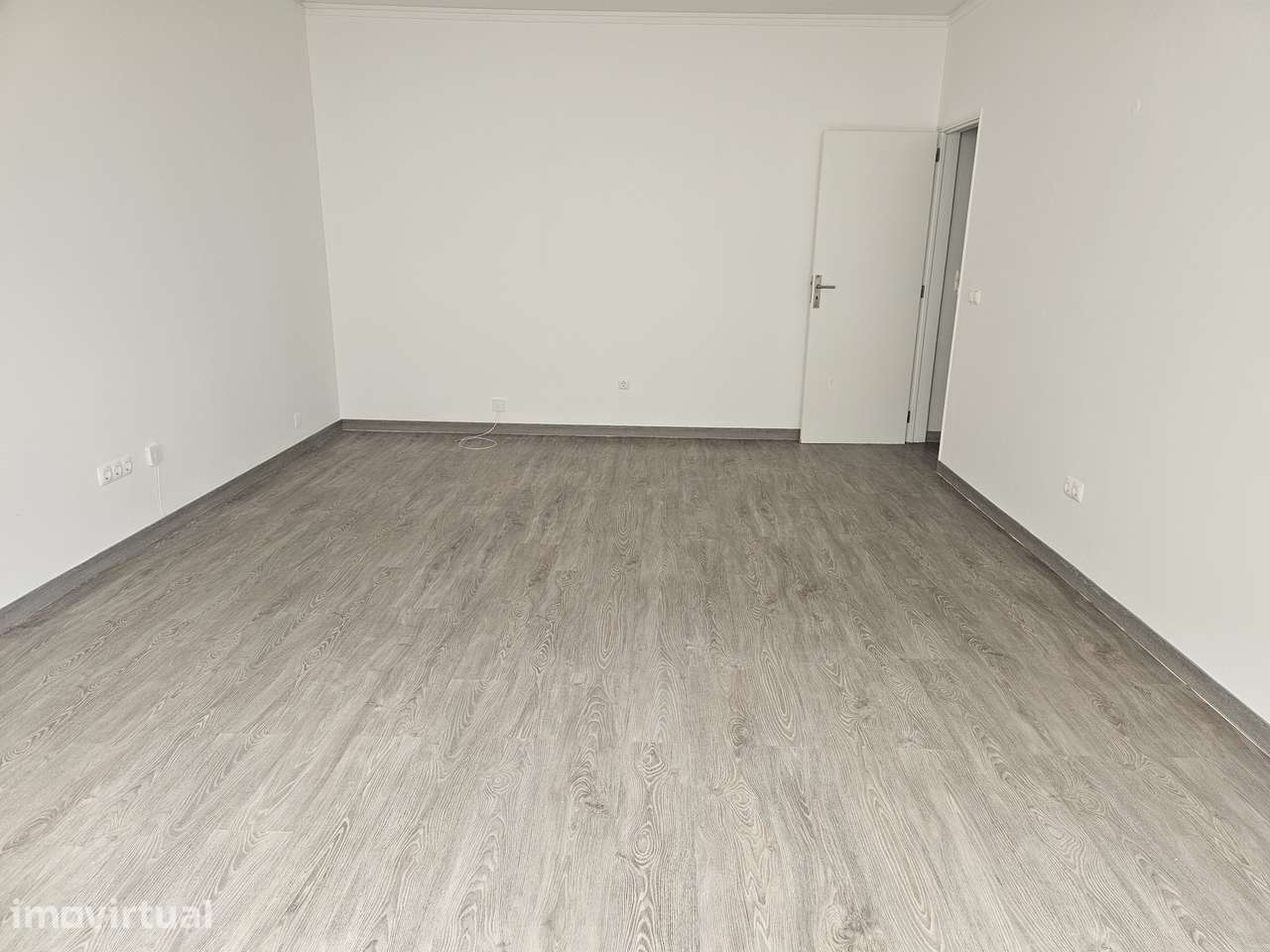 Apartamento T2 - Parede Remodelado - Cascais - Grande imagem: 5/12