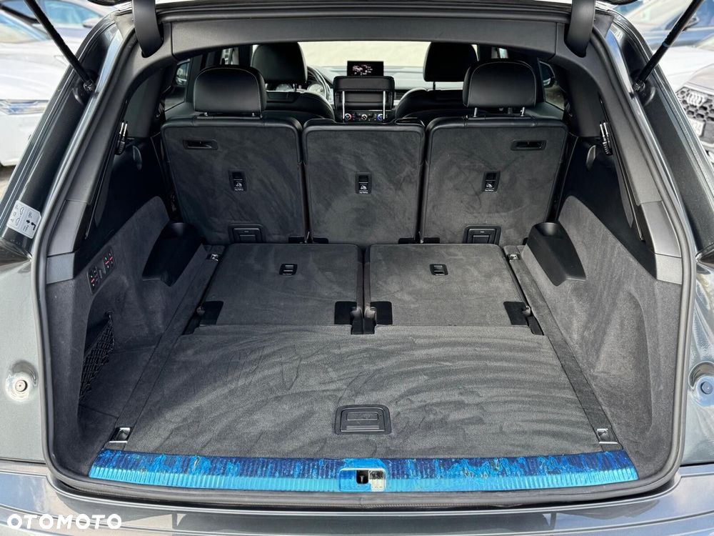 Audi SQ7 - 30