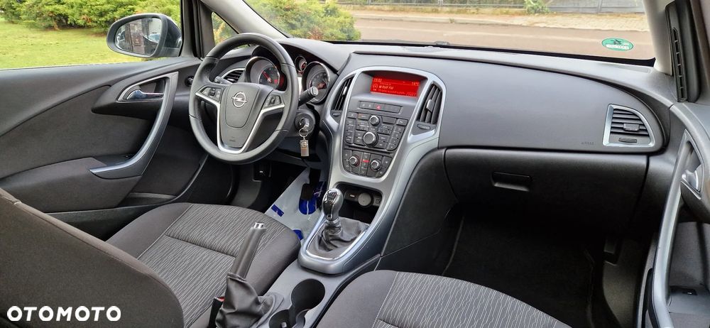 Opel Astra 1.7 CDTI DPF Active - 10