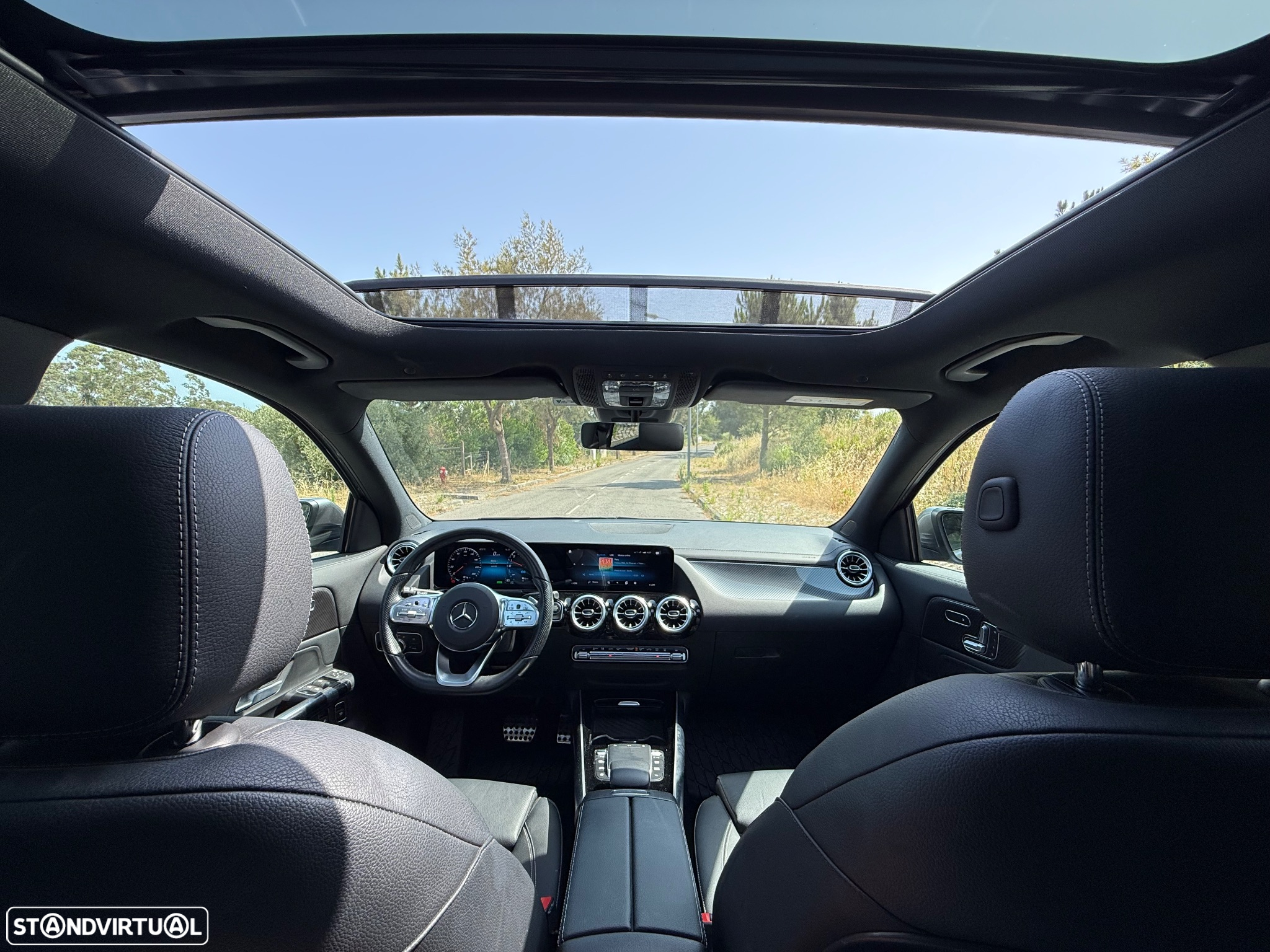 Mercedes-Benz GLA 250 e AMG Line - 11