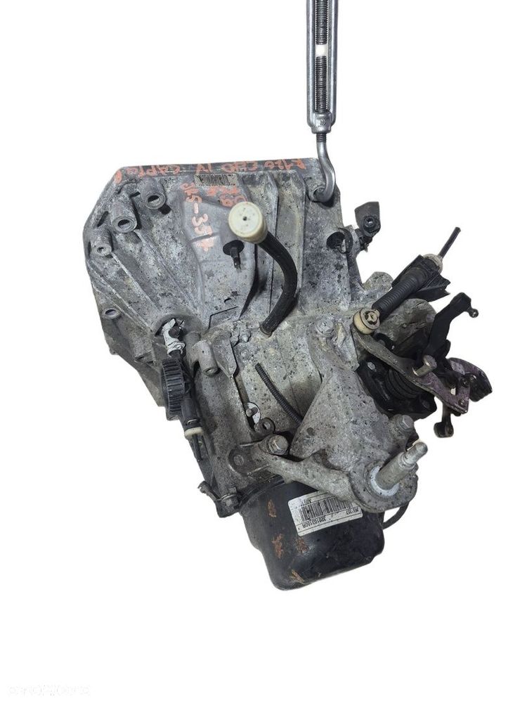 Skrzynia biegów manualna Renault Clio IV Captur 0.9 TCE JR5357 5B - 6