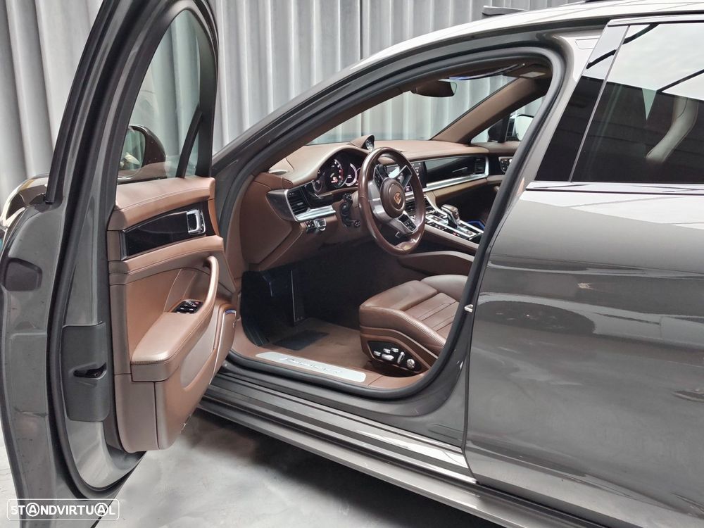 Porsche Panamera 4 E-Hybrid Executive - 9