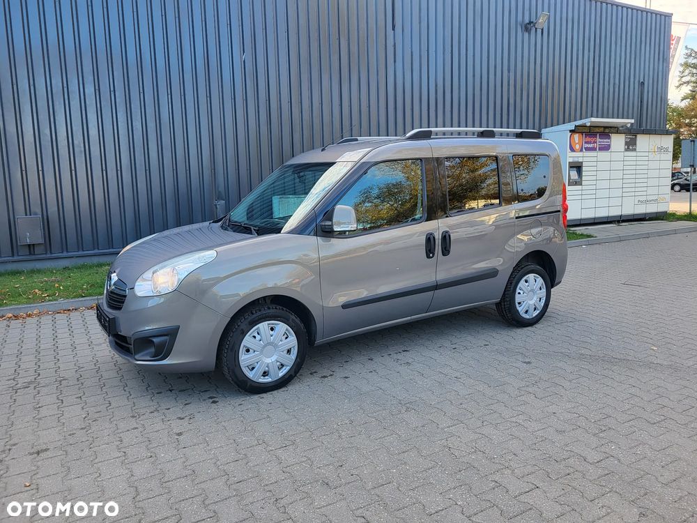 Opel Combo - 8