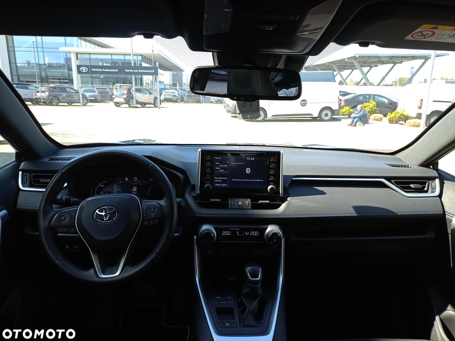 Toyota RAV4 - 2