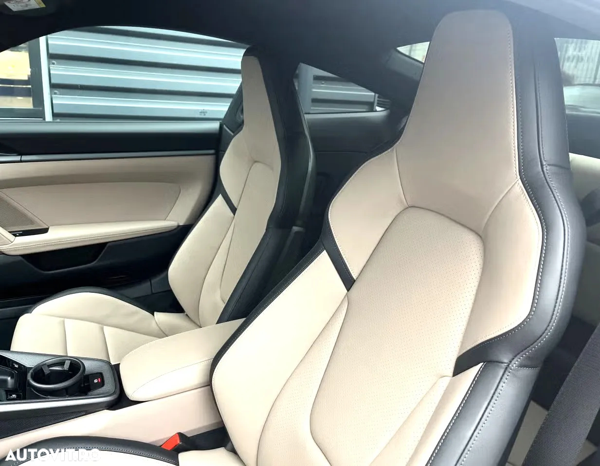 Porsche 992 - 4