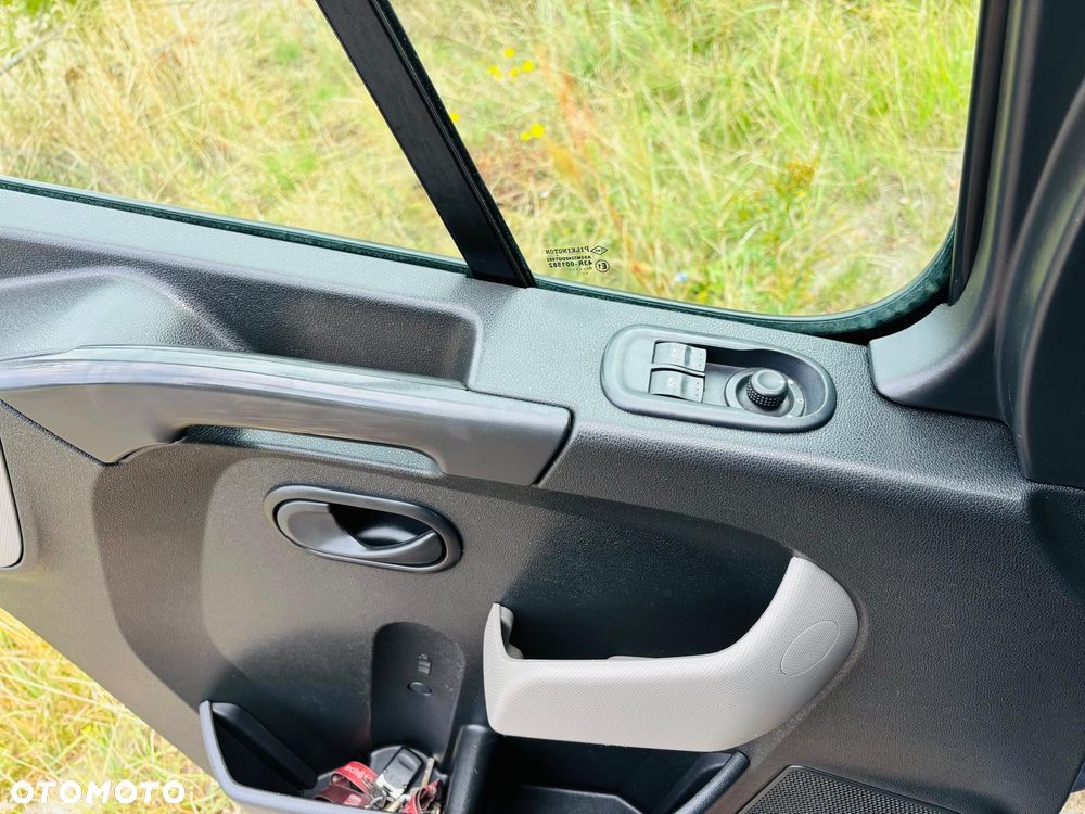 Renault Master - 15