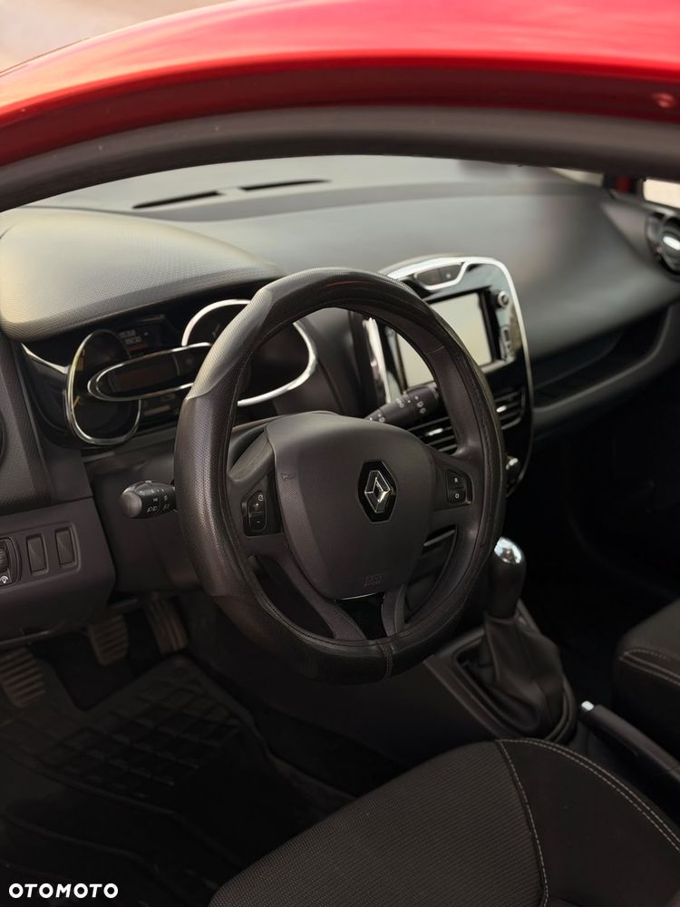 Renault Clio 1.2 16V Zen - 6