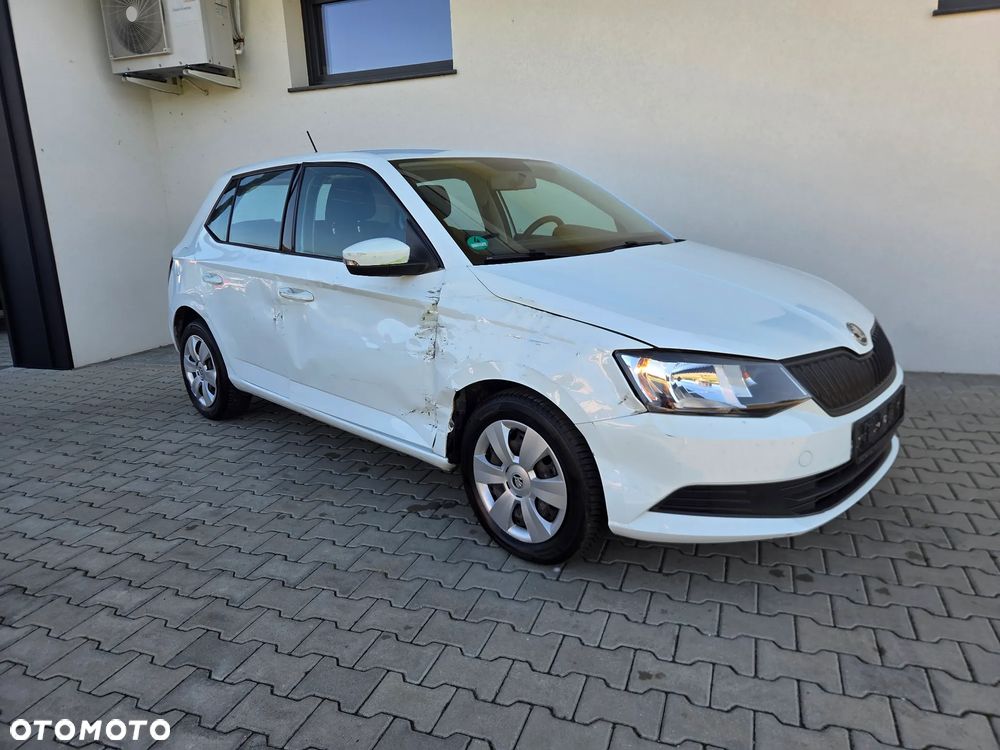 Skoda Fabia - 5