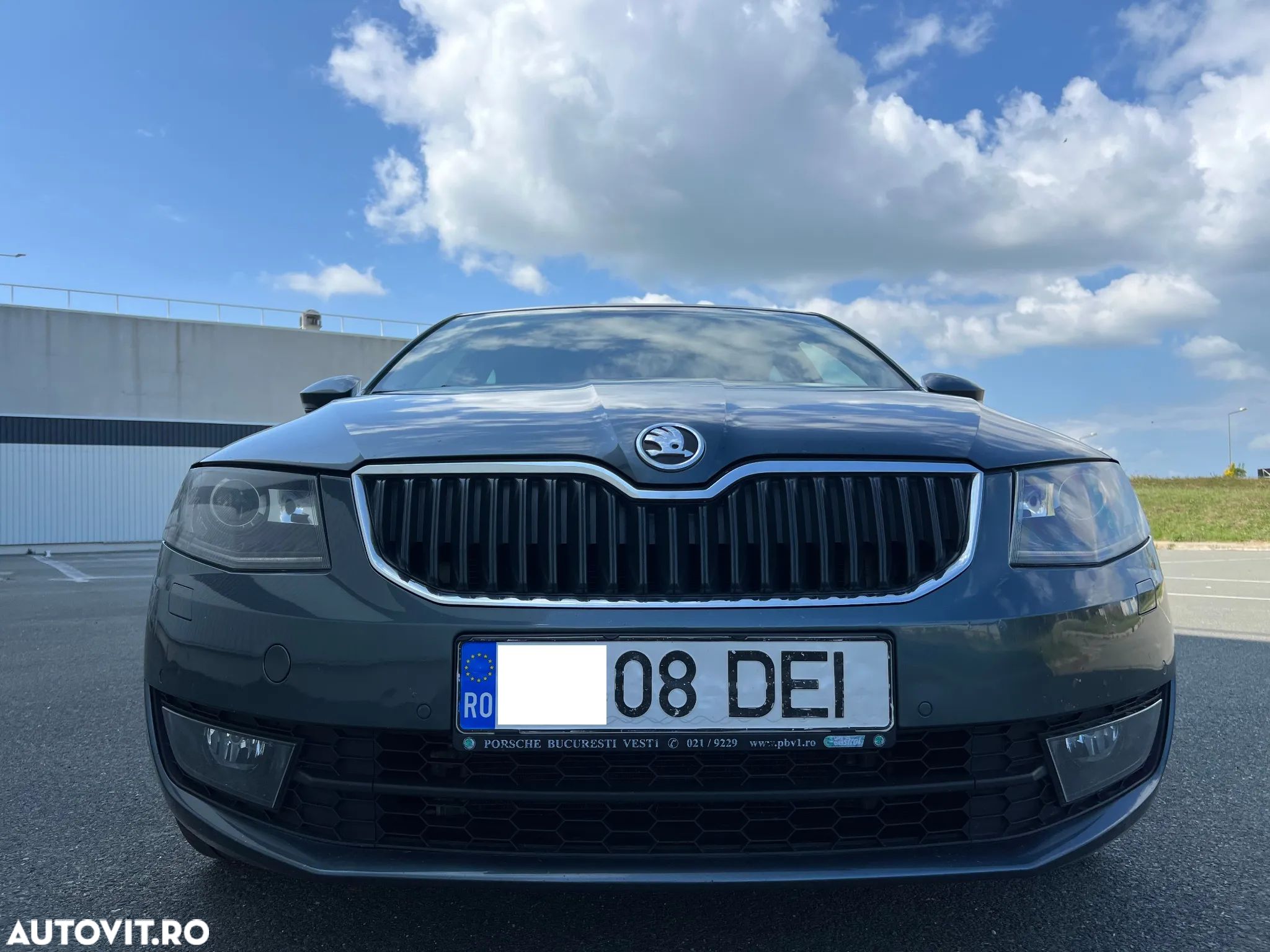 Skoda Octavia 1.6 TDI Ambition - 1