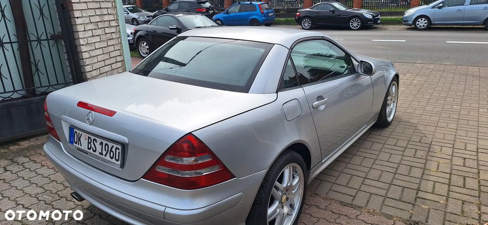Mercedes-Benz SLK 200 Kompressor - 11