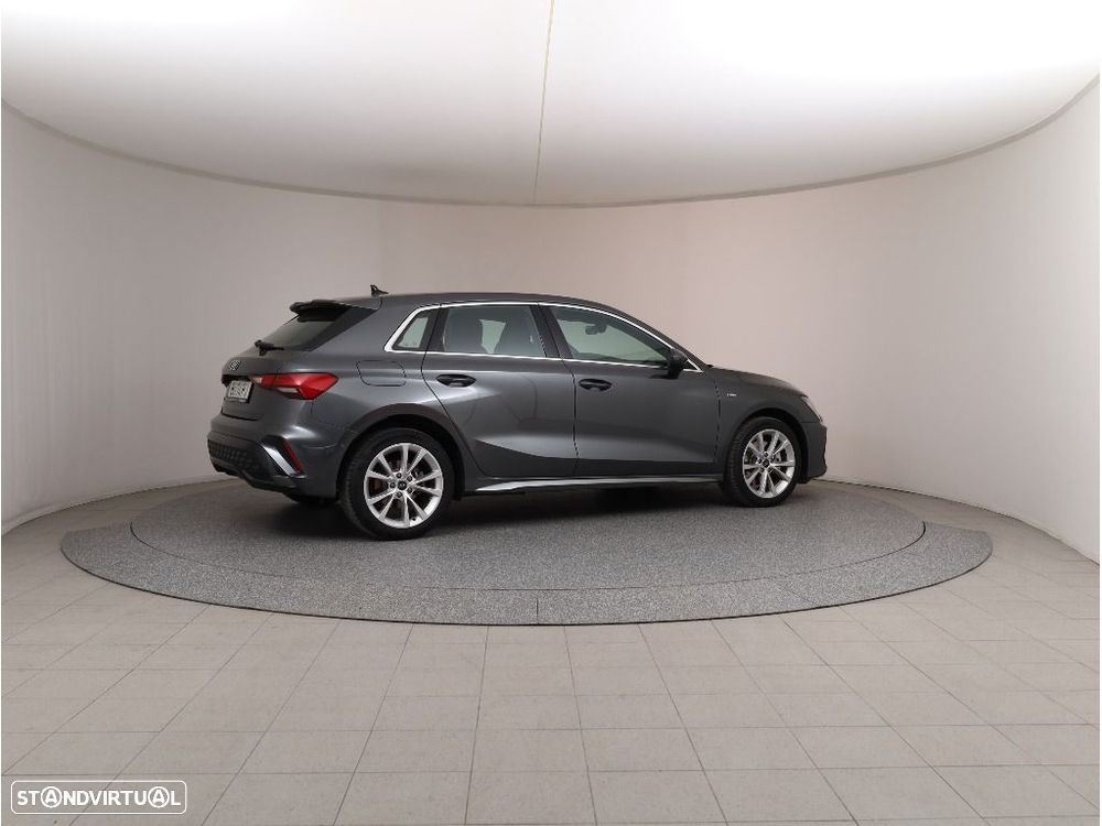 Audi A3 Sportback - 5