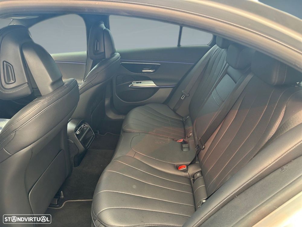 Mercedes-Benz E 220 d Avantgarde - 10