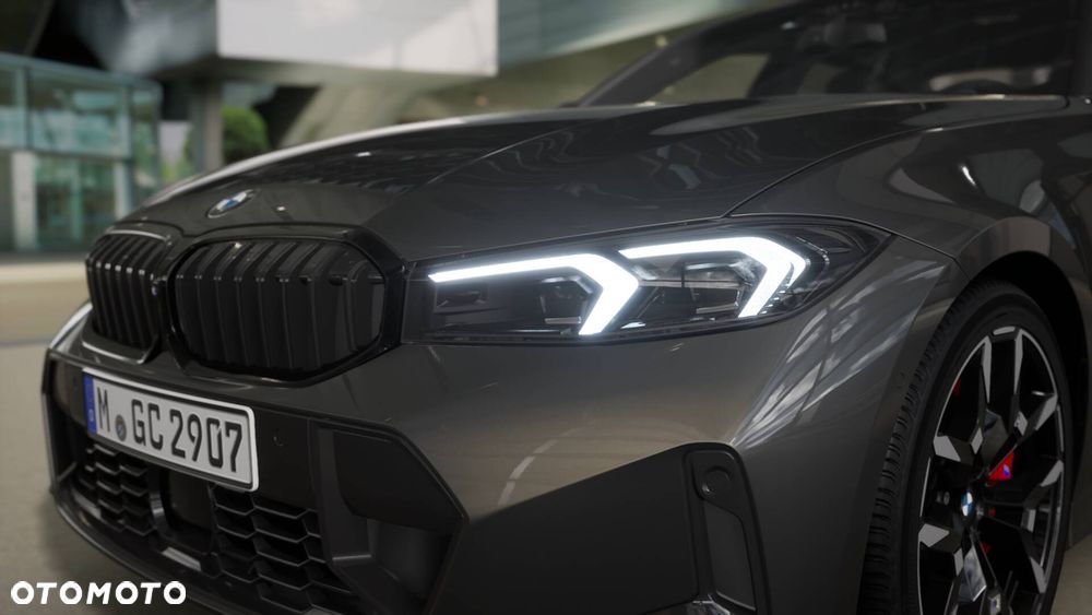 BMW Seria 3 330d xDrive mHEV - 8