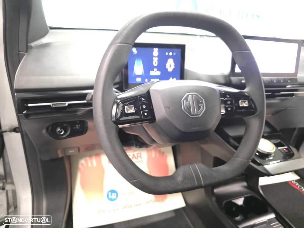 MG MG4 51 kWh Standard - 52