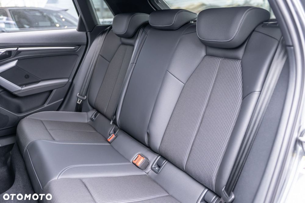 Audi A3 Sportback - 15