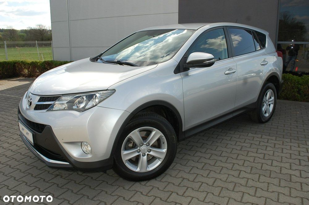 Toyota RAV4 - 16