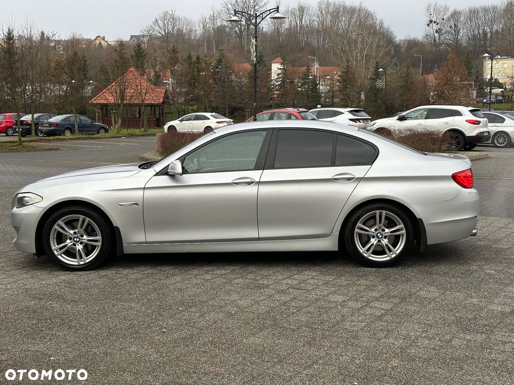 BMW Seria 5 520d Efficient Dynamics Edition - 10