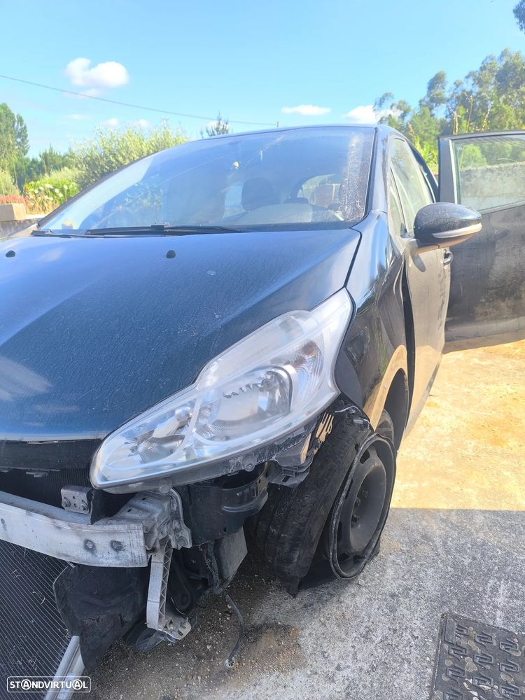 Peugeot 208 1.4 HDi Active - 7