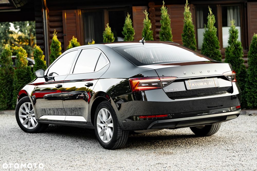 Skoda Superb 2.0 TDI DSG Style - 10