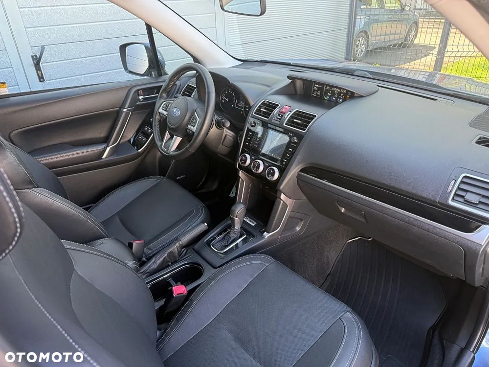 Subaru Forester 2.0 XT Sport Lineartronic - 13