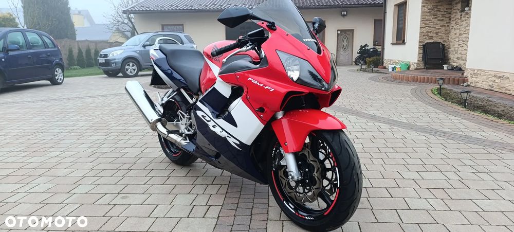 Honda CBR - 5