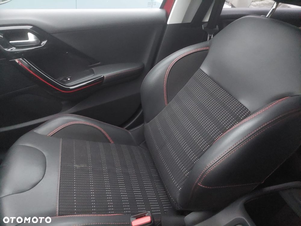 Peugeot 2008 PureTech 110 Stop&Start GT-Line Edition - 18