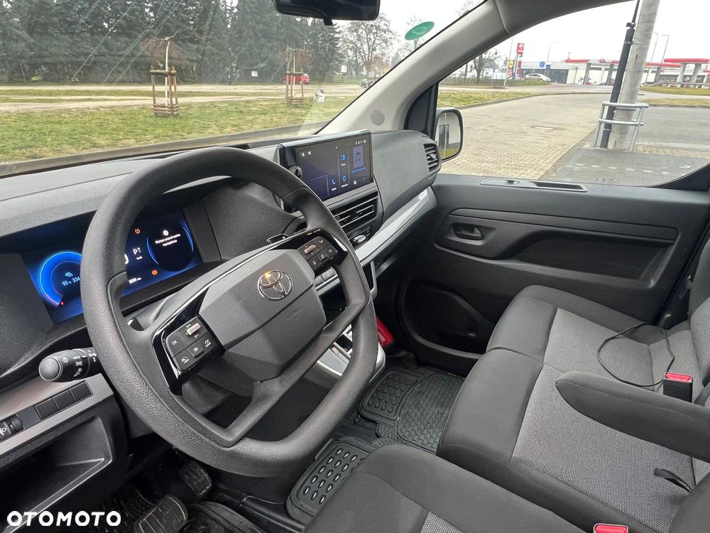Toyota Proace Active - 10