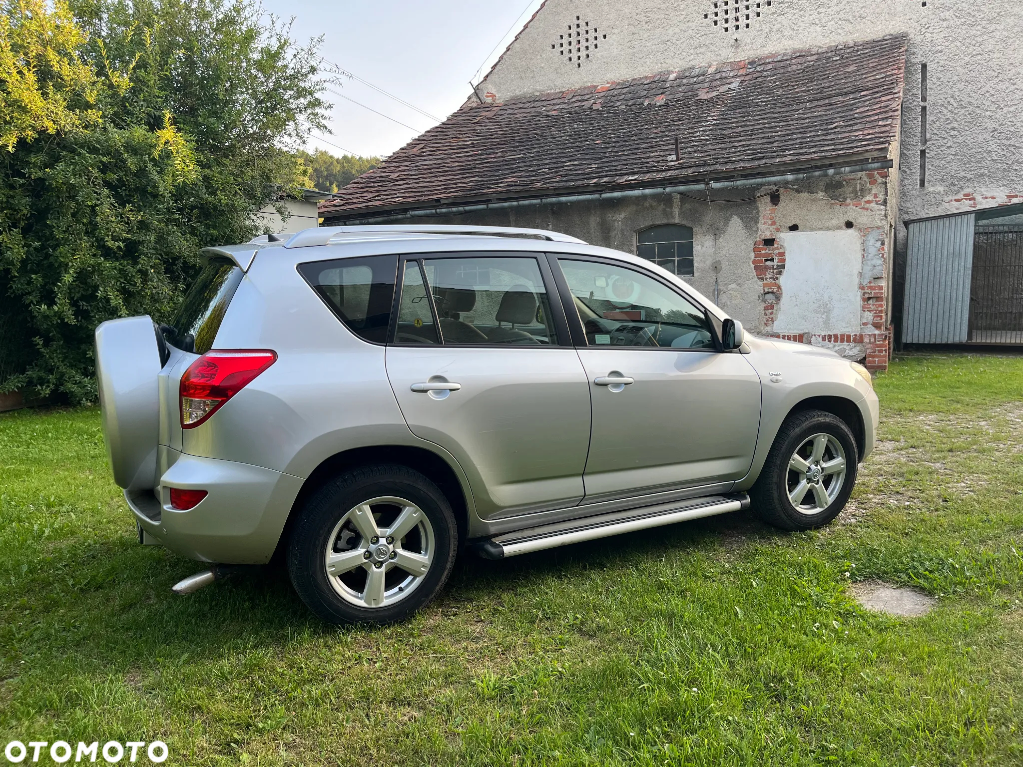 Toyota RAV4 2.2 D-4D Sol - 4