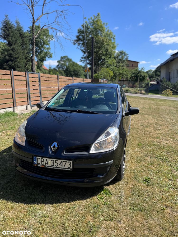 Renault Clio 1.2 16V Authentique - 6