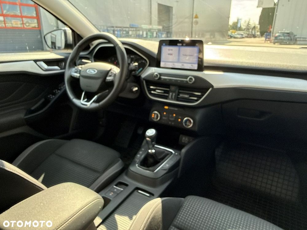Ford Focus - 21