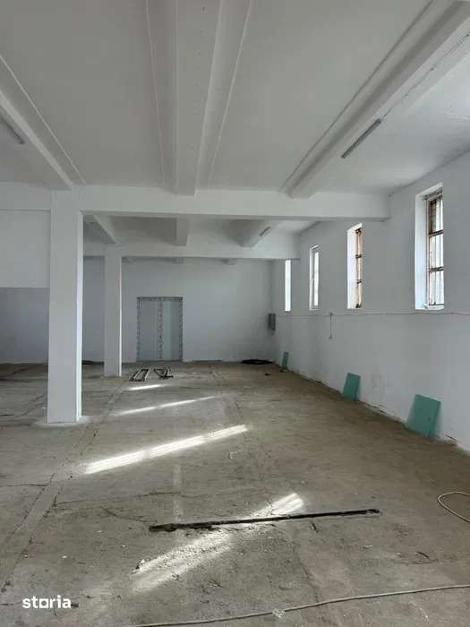 Hala industriala 960 mp, curte 1300 mp, panouri fotovoltaice 30 kW, zo - Imagine principală: 4/6