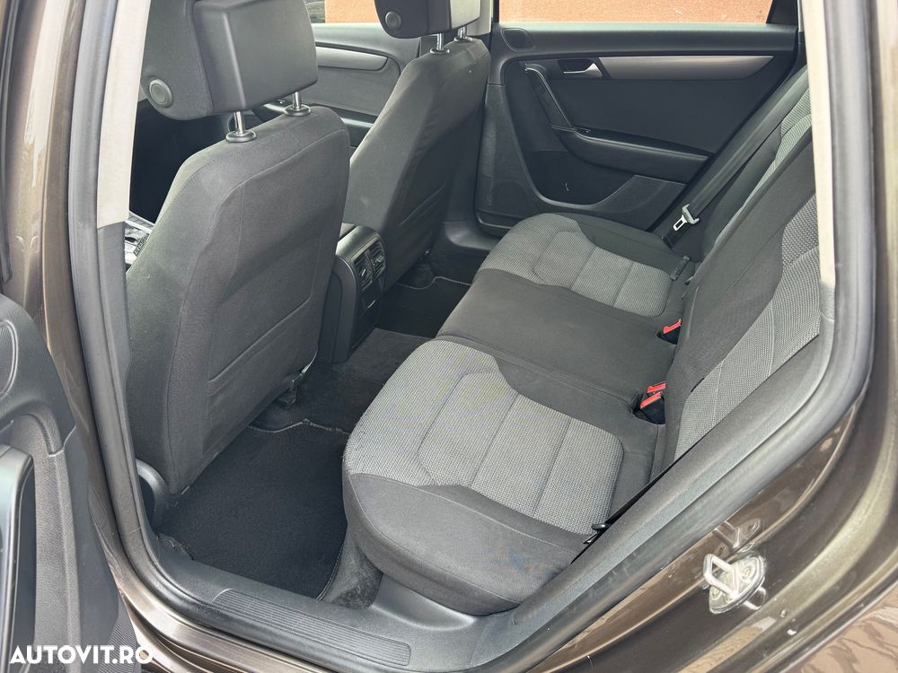 Volkswagen Passat 1.4 TSI DSG Comfortline - 10