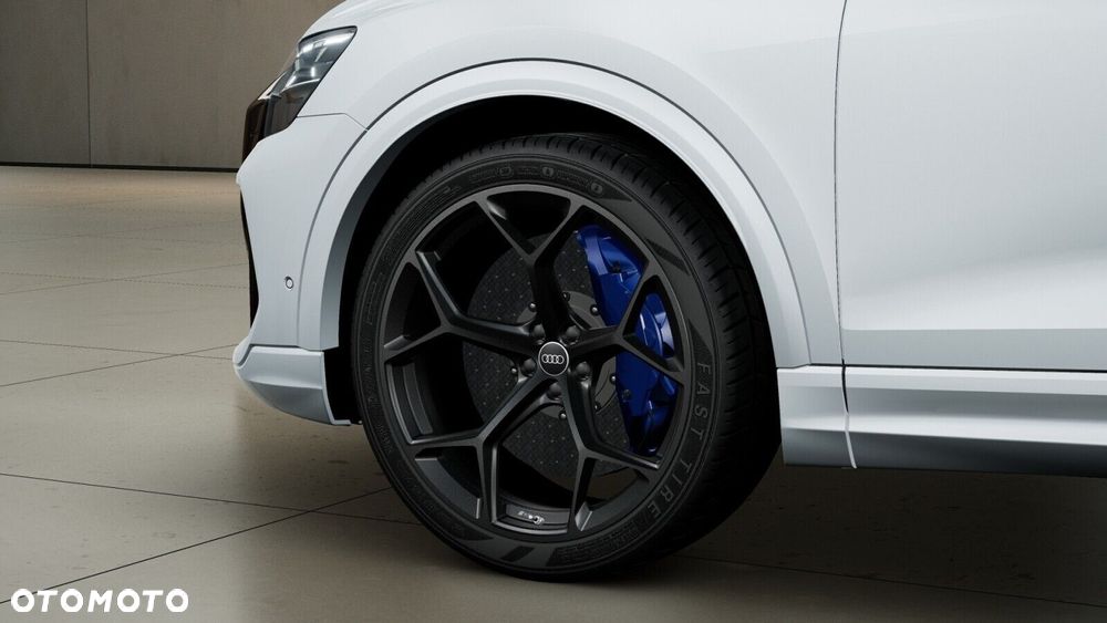 Audi RS Q8 - 6