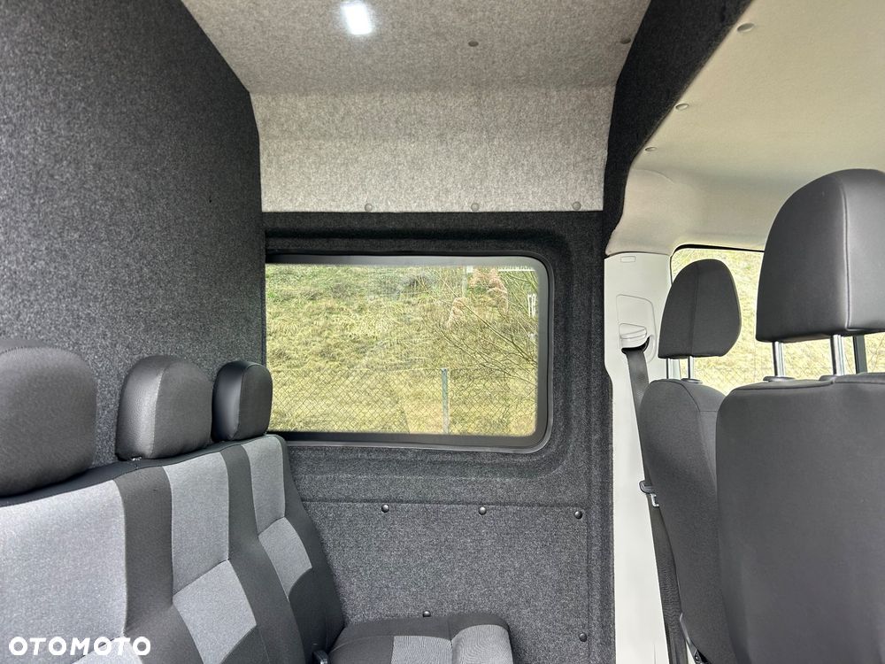 Volkswagen CRAFTER Maxi L3H2  2.0 TDI 180ps,7-osobowa brygadówka - 16