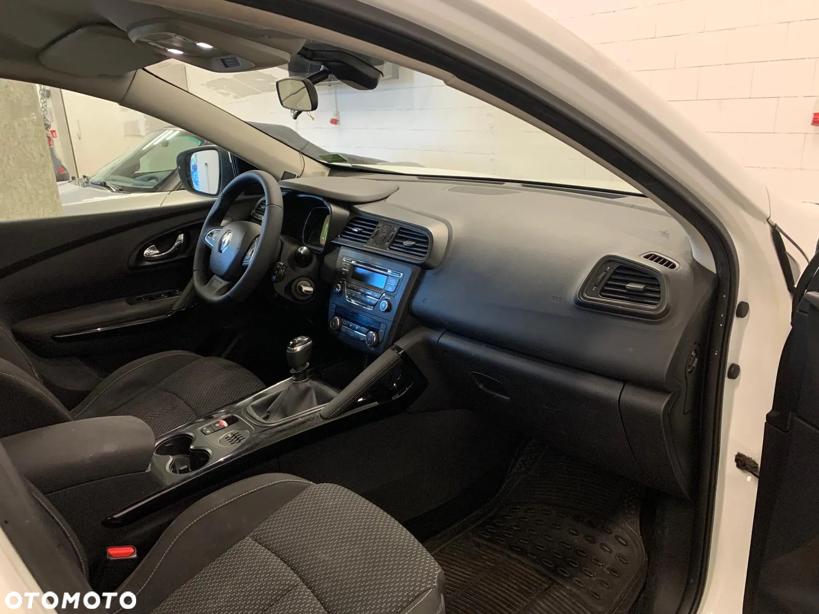 Renault Kadjar 1.2 Energy TCe Adventure - 13