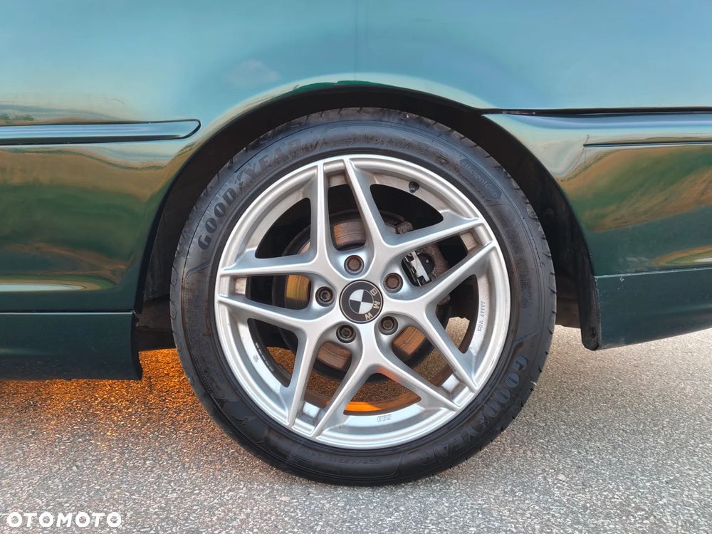 BMW Seria 3 323Ci - 9