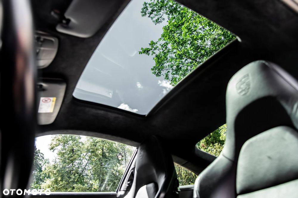 Porsche 911 Carrera S PDK - 40