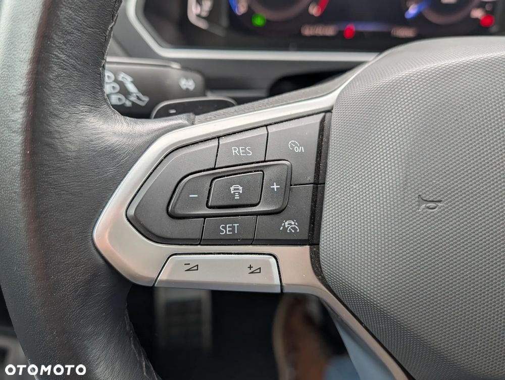 Volkswagen Tiguan Allspace 2.0 TDI SCR DSG Move - 35