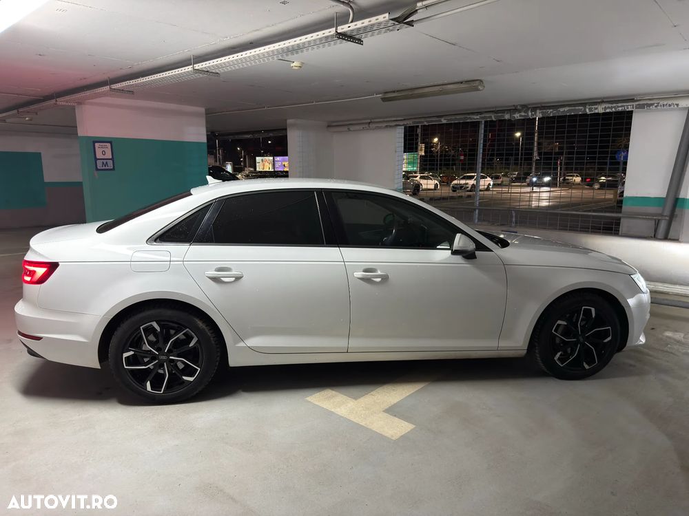 Audi A4 2.0 TDI quattro S tronic - 8