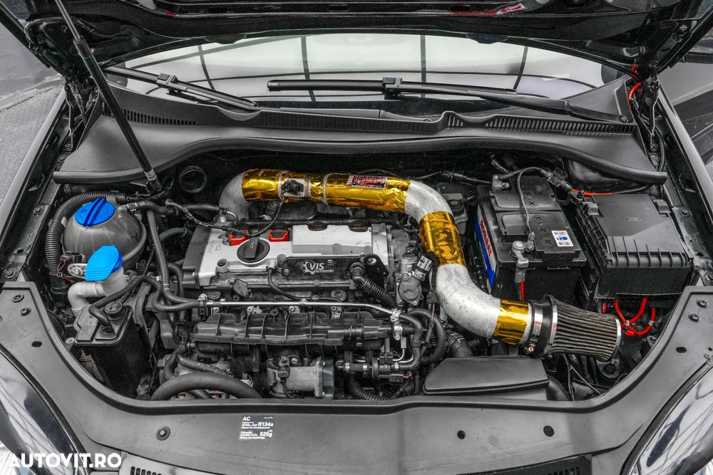 Volkswagen Golf 2.0 FSI GTI - 24
